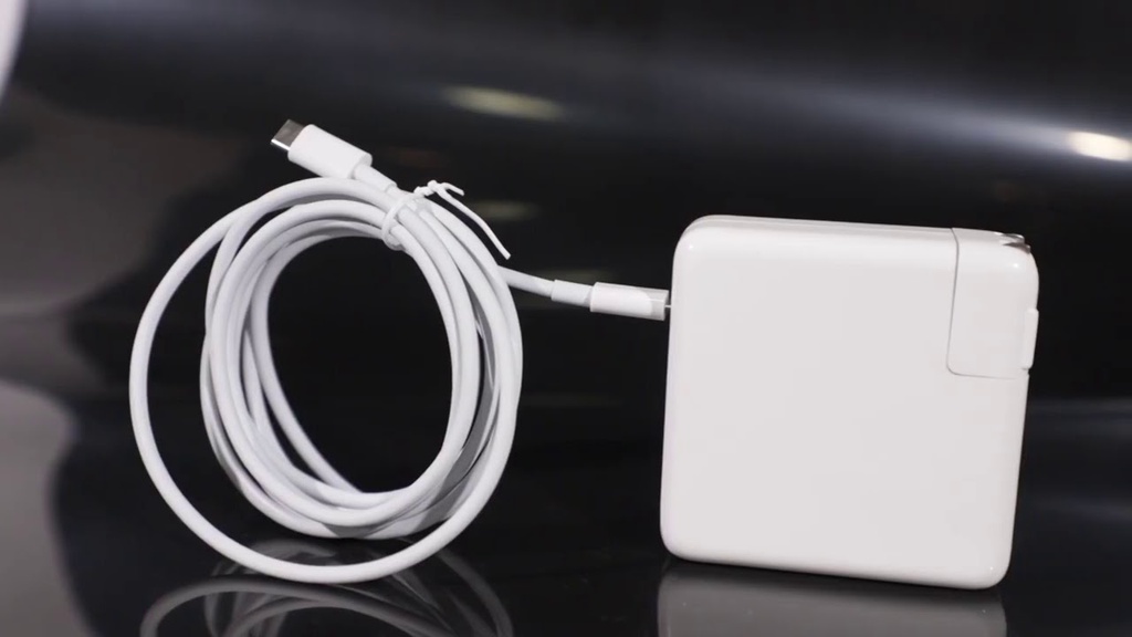 Apple MacBook 61W USB-C Charger