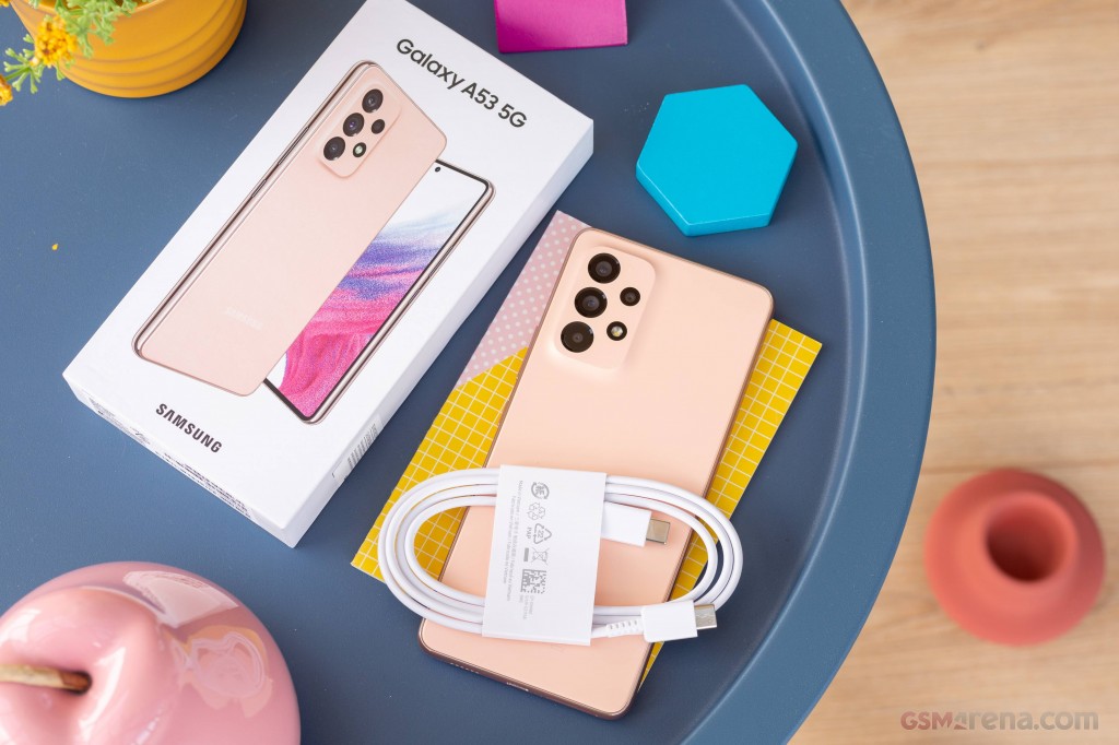 Samsung Galaxy A53 5G 128GB/4GB Smartphone